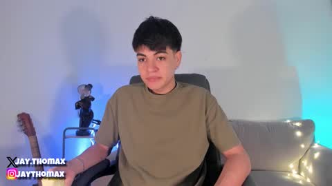 Snapshot of jaythomax chatting on January 2025 09:04:02 PM jaythomax online show from January 2025 09:04:02 PM