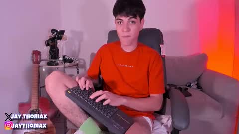 Snapshot of jaythomax chatting on February 2025 09:28:01 PM jaythomax online show from February 2025 09:28:01 PM