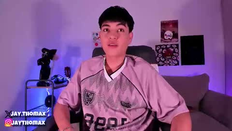 Snapshot of jaythomax chatting on February 2025 06:48:02 PM jaythomax online show from February 2025 06:48:02 PM