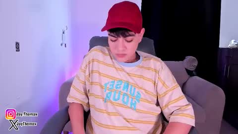 Snapshot of jaythomax chatting on October 2025 07:24:02 PM jaythomax online show from October 2025 07:24:02 PM