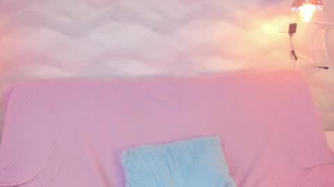 Snapshot of jazlin_angels chatting on November 2025 05:52:01 AM JAZLIN ANGELS online show from November 2025 05:52:01 AM