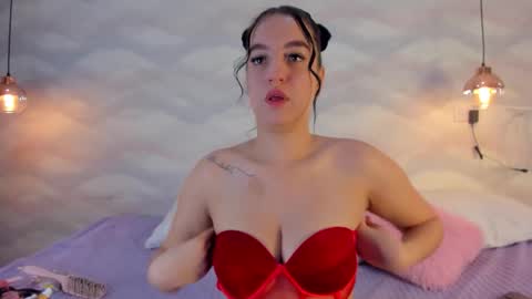 Snapshot of jazlin_angels chatting on November 2025 06:39:03 AM JAZLIN ANGELS online show from November 2025 06:39:03 AM
