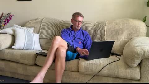 Jon online show from April 2026 03:10:02 PM