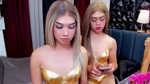 jchugecock online show from November 2025 01:45:01 PM