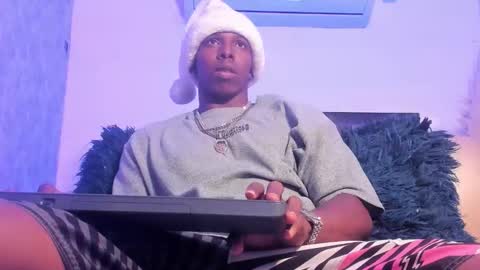 Snapshot of jd_thebaby chatting on December 2025 02:13:02 PM jd thebaby online show from December 2025 02:13:02 PM