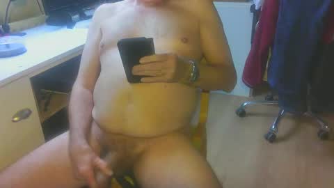 jdegroot7 online show from December 2025 07:58:02 AM