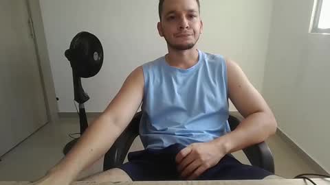 Snapshot of jdlh05 chatting on September 2025 02:08:01 PM jdlh05 online show from September 2025 02:08:01 PM