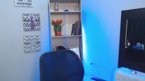 Snapshot of jeam_hot chatting on January 2025 08:41:01 PM jeam_hot online show from January 2025 08:41:01 PM