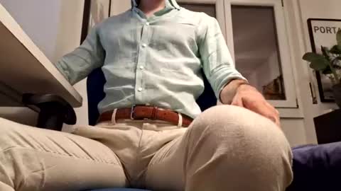 Jean Kowalski online show from July 2026 08:35:02 PM