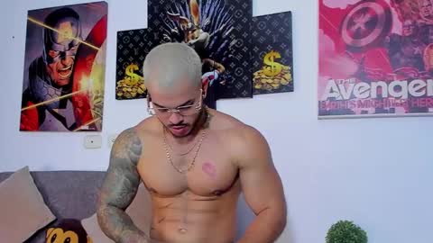 Jean  axelcrow       Modelo Independiente online show from March 2025 10:13:02 AM