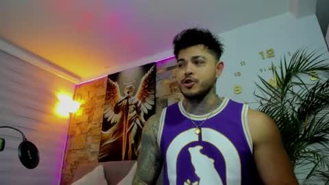 Snapshot of jean_lopez chatting on June 2026 06:12:02 AM Jean axelcrow Modelo Independiente online show from June 2026 06:12:02 AM