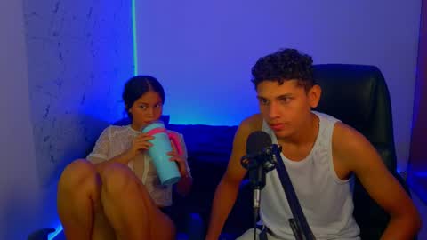 Jean Widow online show from December 2025 04:40:01 AM