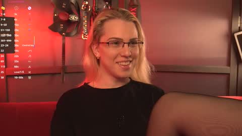 Jean online show from September 2025 06:39:02 AM