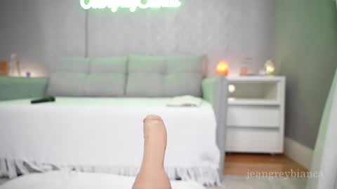 Snapshot of jeangreybianca chatting on February 2025 10:26:01 PM Bianca online show from February 2025 10:26:01 PM