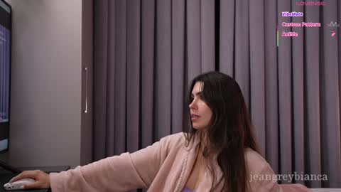 Bianca online show from October 2025 08:09:02 PM