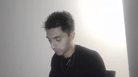 Snapshot of jeanpierbello7 chatting on December 2024 01:25:02 AM jean pier bello Silva online show from December 2024 01:25:02 AM