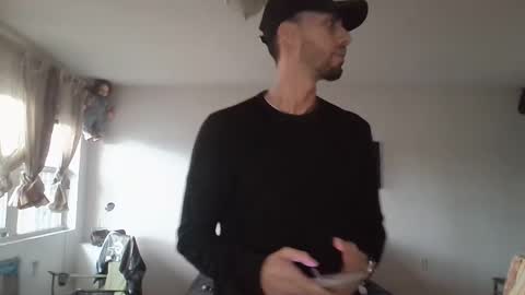 Snapshot of jeanpierbello7 chatting on December 2024 08:15:01 PM jean pier bello Silva online show from December 2024 08:15:01 PM