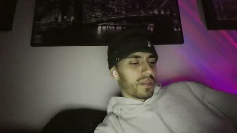 Snapshot of jeanpierbello7 chatting on February 2025 08:02:02 AM jean pier bello Silva online show from February 2025 08:02:02 AM