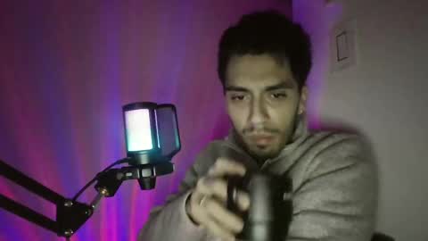 Snapshot of jeanpierbello7 chatting on February 2025 07:04:02 AM jean pier bello Silva online show from February 2025 07:04:02 AM