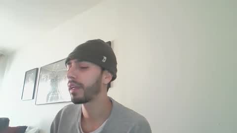 Snapshot of jeanpierbello7 chatting on February 2025 06:53:01 PM jean pier bello Silva online show from February 2025 06:53:01 PM