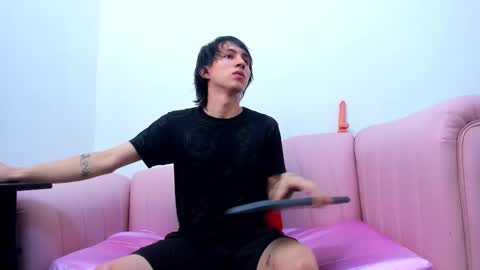 Snapshot of jeanram18 chatting on December 2025 11:37:01 AM JEAN online show from December 2025 11:37:01 AM