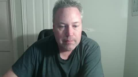Snapshot of jeb5150 chatting on May 2026 04:50:01 AM JE online show from May 2026 04:50:01 AM