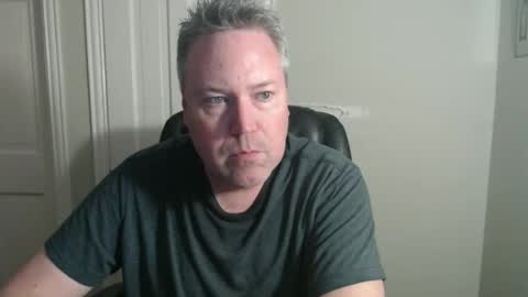 Snapshot of jeb5150 chatting on May 2026 01:24:02 AM JE online show from May 2026 01:24:02 AM