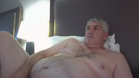 dadbody71 online show from March 2026 09:53:02 PM