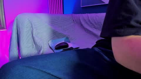 Snapshot of jefer_rick chatting on October 2025 12:56:01 PM Jeff online show from October 2025 12:56:01 PM