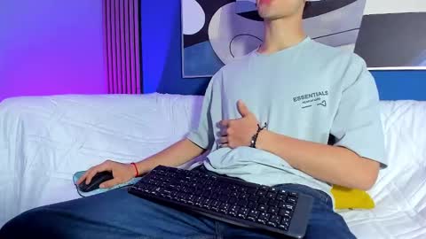 Snapshot of jefer_rick chatting on October 2025 12:42:02 PM Jeff online show from October 2025 12:42:02 PM