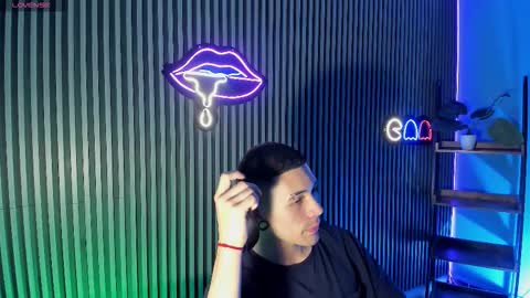 Snapshot of jefer_rick chatting on November 2025 12:04:01 PM Jeff online show from November 2025 12:04:01 PM