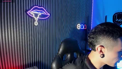 Snapshot of jefer_rick chatting on November 2025 12:29:02 PM Jeff online show from November 2025 12:29:02 PM