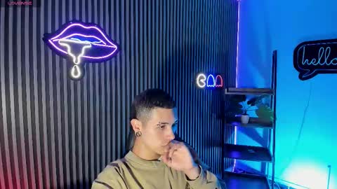 Snapshot of jefer_rick chatting on November 2025 12:19:02 PM Jeff online show from November 2025 12:19:02 PM