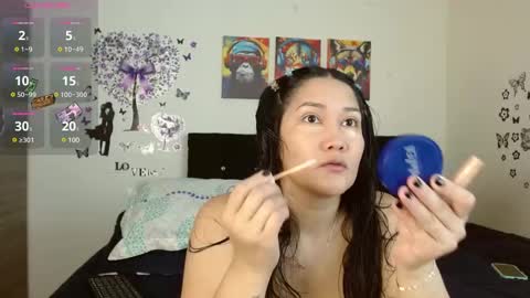 Snapshot of jeff_and_jade chatting on December 2024 11:40:02 AM jeff and jade online show from December 2024 11:40:02 AM