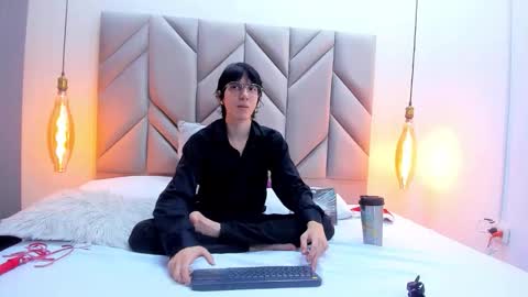 JeffBellfort online show from December 2025 08:47:02 PM