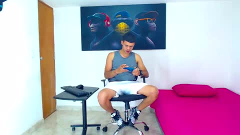 Snapshot of jeffer21_hot chatting on January 2025 08:05:01 AM jeffer21_hot online show from January 2025 08:05:01 AM