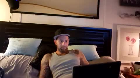 Doingitright online show from November 2025 02:03:01 AM