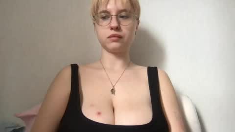 Inna  online show from May 2026 06:09:02 AM