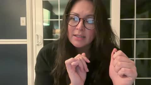 Snapshot of jellybeanin chatting on December 2024 08:45:02 AM Jelli online show from December 2024 08:45:02 AM