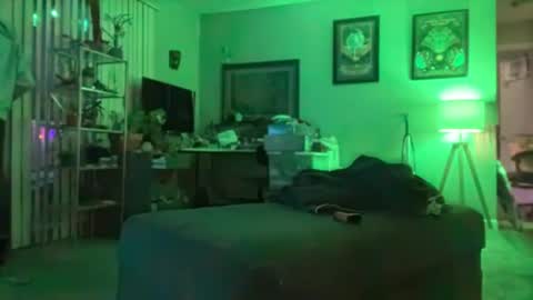 Snapshot of jellyfishfun chatting on January 2025 12:25:01 AM Guy Jones online show from January 2025 12:25:01 AM