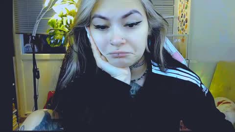 Snapshot of jelyaa chatting on December 2024 11:46:01 AM Jelya online show from December 2024 11:46:01 AM