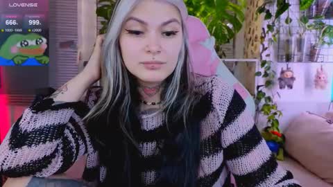 Snapshot of jelyaa chatting on October 2025 12:50:01 PM Jelya online show from October 2025 12:50:01 PM