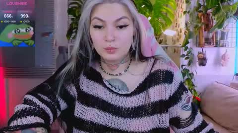 Snapshot of jelyaa chatting on November 2025 11:33:01 AM Jelya online show from November 2025 11:33:01 AM