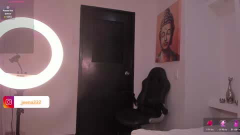 Snapshot of jenaa_ chatting on November 2025 01:00:02 PM JEENA online show from November 2025 01:00:02 PM