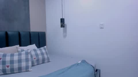 Jena  online show from October 2025 02:49:01 PM