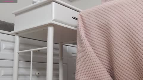 Snapshot of jenaloren chatting on December 2024 07:54:02 AM Jena dont forget to thumbs up your rating is so important to me online show from December 2024 07:54:02 AM