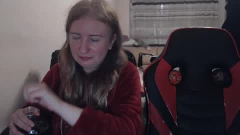 JenisAndPeter online show from November 2025 06:30:01 PM