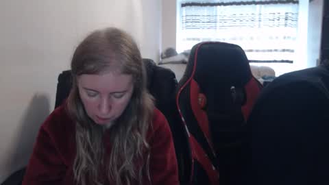 JenisAndPeter online show from November 2025 08:35:01 AM