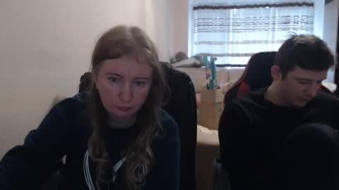 JenisAndPeter online show from December 2025 07:03:02 AM