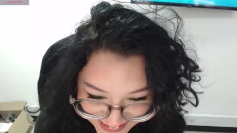 Snapshot of jenn_cg chatting on September 2025 10:02:02 PM jenn online show from September 2025 10:02:02 PM